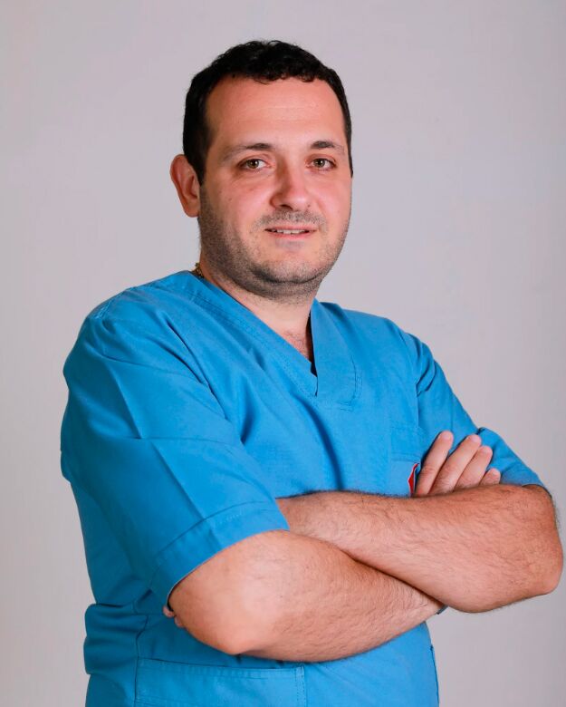 doktor Dermatolog Ali Kourouzides